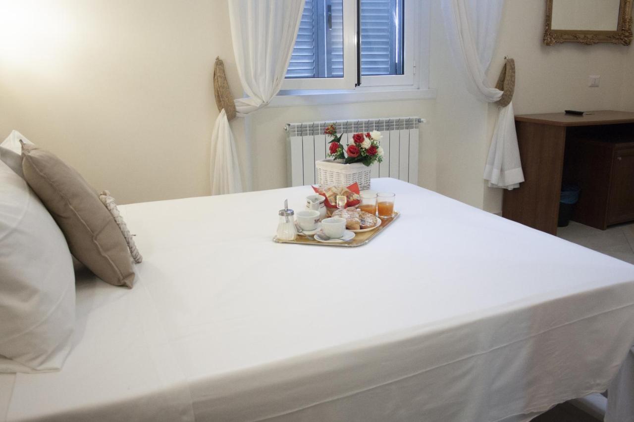 Suite Dal Conte โรม ภายนอก รูปภาพ