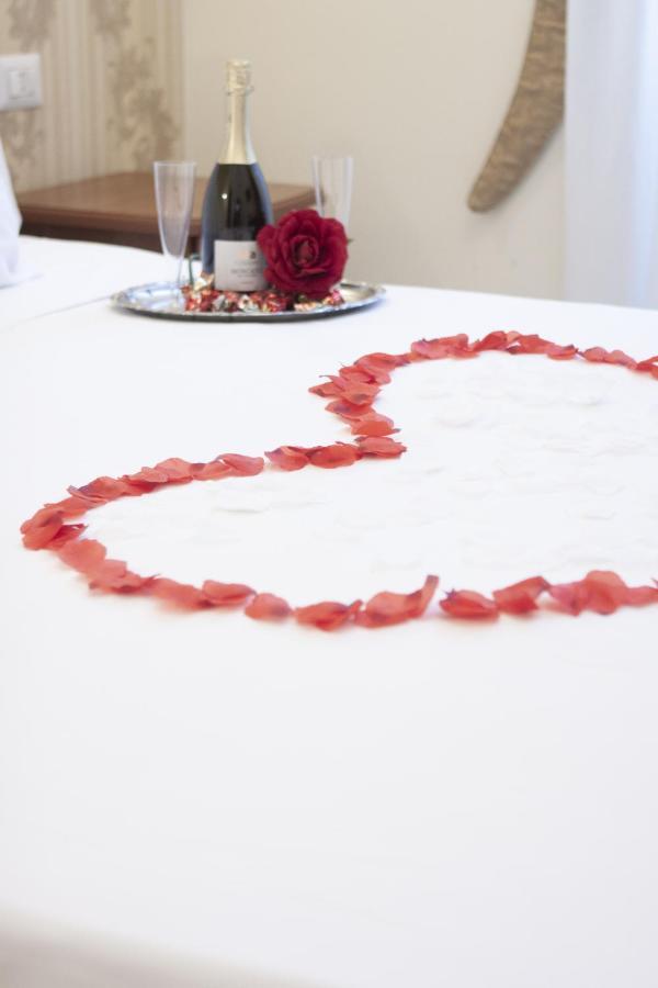 Suite Dal Conte โรม ภายนอก รูปภาพ