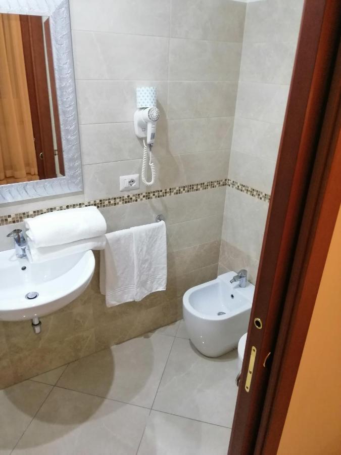 Suite Dal Conte โรม ภายนอก รูปภาพ